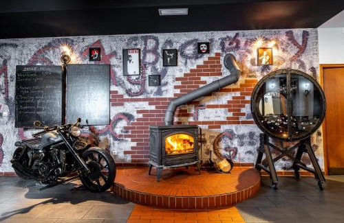 Brezno Hotel | RED DEER Hotel