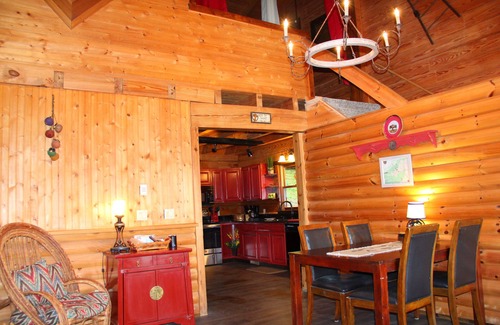 Clyde Cabina | 🦬 Red Dog Barn...on a 65 acre bison ranch!