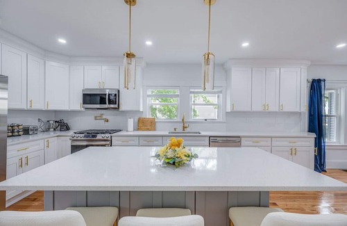 Milton Casa | Red Door Oasis 5mins to Boston