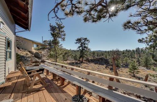 Red Feather Lakes Casa | Red Feather Lakes Cabin with Deck and Views!