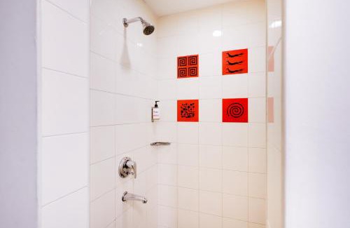 Mayur Vihar Phase III Hotel | Red Fox by Lemon Tree Hotels, East Delhi