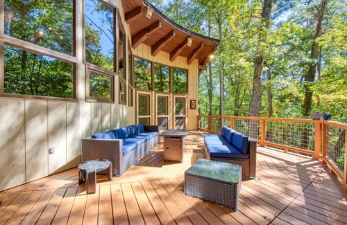 Franklin Casa | Red Fox Lair