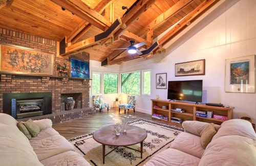 Franklin Casa | Red Fox Lair