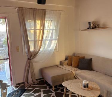 Kithnos Casa | red guesthouse