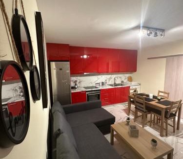 Akovitika Apartamento | Red Harmony by the sea Pool and balcony