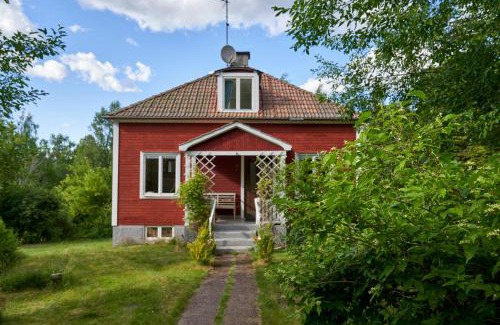 Ukna Apartamento | Red Haven Cottage