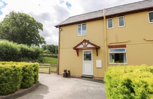 Disserth and Trecoed Casa | Red Kite Cottage