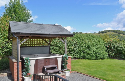 Tirabad Cabaña | Red Kite Cottage