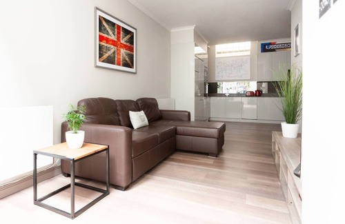 Holborn and Covent Garden Apartamento | Red Lion Square by onefinestay