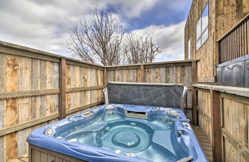 Red Lodge Casa | Red Lodge Townhome with Hot Tub and Fireplace!