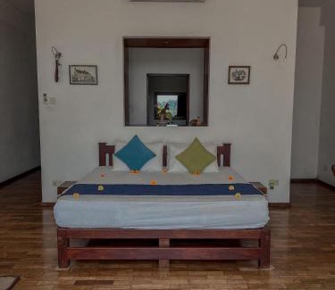 Elpitiya Cama Y Desayuno | Red Mangrove