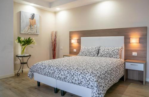 Maranello Cama Y Desayuno | RED ONE