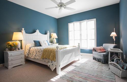 Black Mountain Casa | Red Plum Town Home