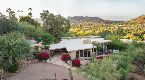 Camel Dale Properties Casa | Red Rock by AvantStay Desert Hideaway w View Pool