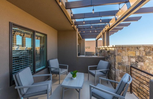 St. George Casa | Red Rock Rooftop
