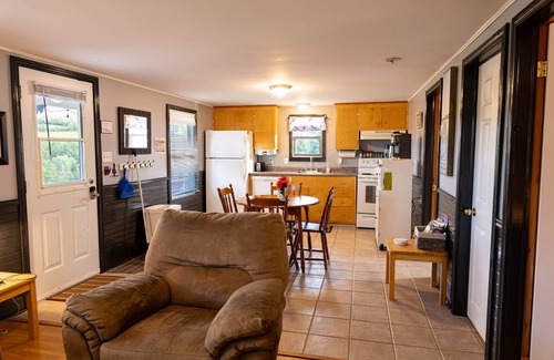 Found Mills Casa | Red Roof Cottage