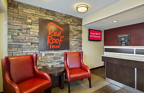 Hurricane Hotel | Red Roof Inn Charleston West - Hurricane, WV