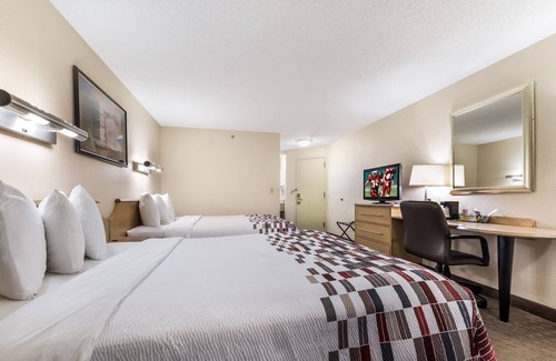 Middleburg Heights Hotel | Red Roof Inn Cleveland Airport-Middleburg Heights