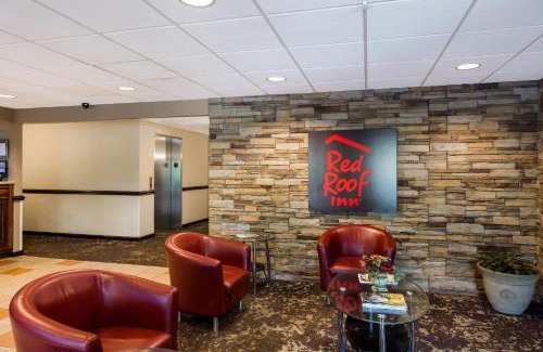 Hendersonville Hotel | Red Roof Inn Hendersonville