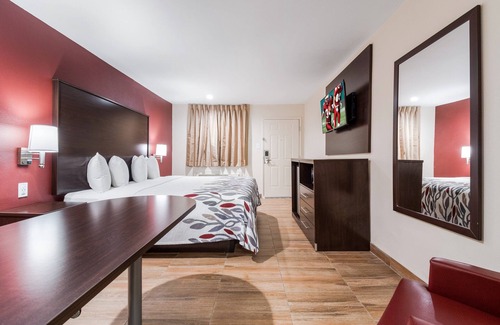 Spring Hotel | Red Roof Inn Houston – Spring North