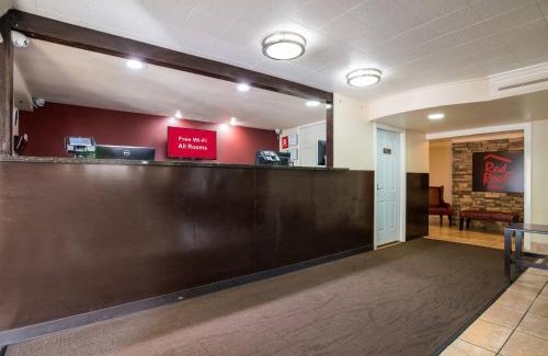 Park Central Hotel | Red Roof Inn North Dallas - Park Central