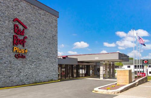 Erie Hotel | Red Roof Inn PLUS & Suites Erie