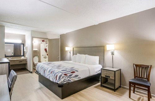 Richmond Hill Hotel | Red Roof Inn Savannah – Richmond Hill / I-95