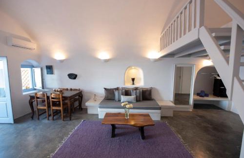 Finikia Casa | Red Stone Villa