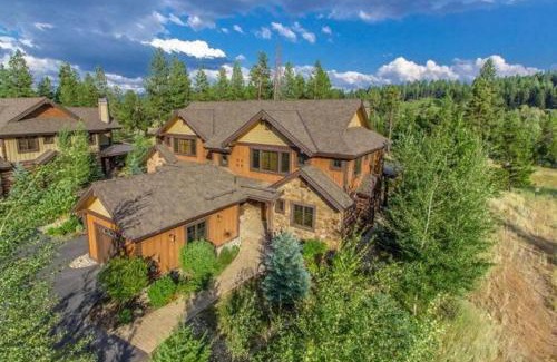 McCall Casa | Red Tail on the River by Casago McCall - Donerightmanagement