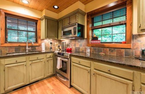 Mirror Lake Chalet De Esquí | Red Top Tree House