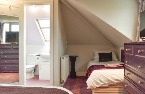 Allostock Casa | Redcot Holiday Bungalow
