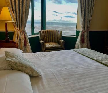Bettystown Cama Y Desayuno | Reddans of Bettystown Luxury Bed & Breakfast, Restaurant and Bar
