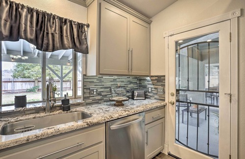 Redding Casa | Redding Home w/ Patio Near Fishing!