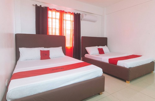 Pasay Hotel | RedDoorz at Najar Residences near NAIA