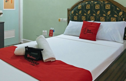 Lapu-Lapu Hotel | RedDoorz @ Bankal Lapulapu