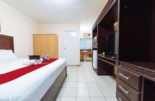 Balibago Casa | RedDoorz @ Clarkview 21st Street Angeles City