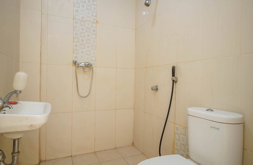 Bengkulu Casa | RedDoorz @ Hotel Putri Gading Bengkulu