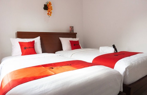 Dinoyo Casa | RedDoorz near Jawa Timur Park 3