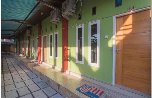 Balikpapan Casa | RedDoorz near Lapangan Tenis Balikpapan