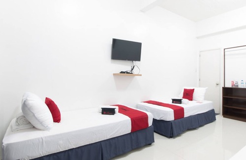 Cagayan de Oro Hotel | RedDoorz near Liceo De Cagayan University Highschool
