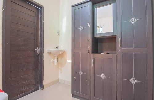 Balikpapan Casa | RedDoorz near Living Plaza Balikpapan 2