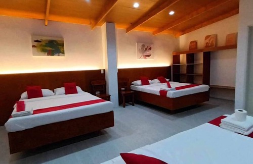 Bacolod Casa | RedDoorz near New Government Center