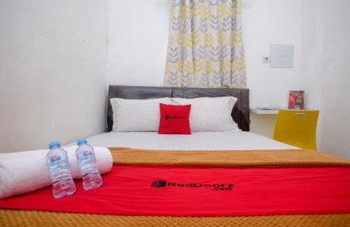 Manado Casa | RedDoorz near Politeknik Manado