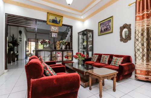 Manado Casa | RedDoorz near Sam Ratulangi Airport Manado