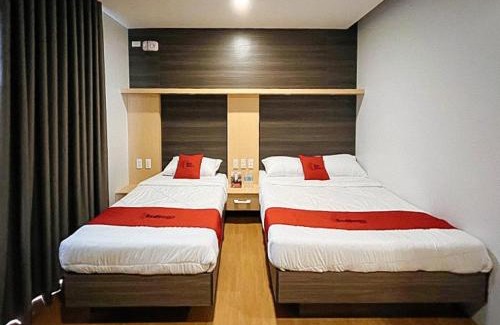 Cebu Hotel | RedDoorz near Southwestern University