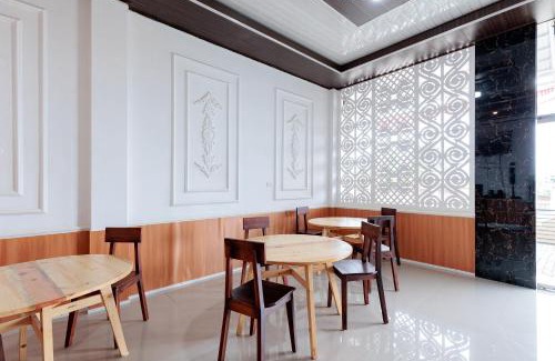 Rajabasa Hotel | RedDoorz near Waterworld Lampung