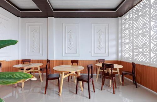 Rajabasa Hotel | RedDoorz near Waterworld Lampung
