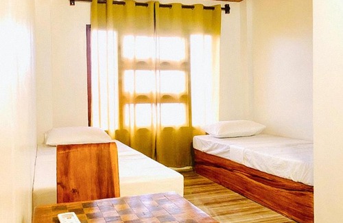 Vigan Hotel | RedDoorz @ Ola Vida Casa Rental Ilocos Sur