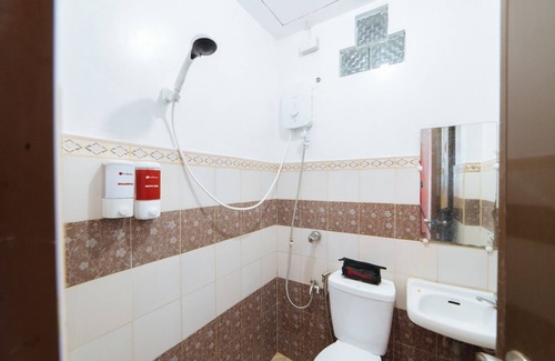 Legazpi Casa | RedDoorz @ Pag Asa Rawis Legazpi