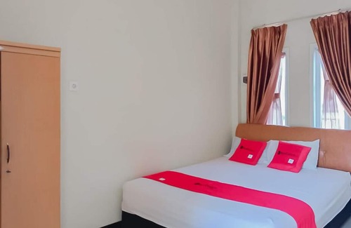 Balikpapan Casa | Reddoorz @ Pelangi Guest House